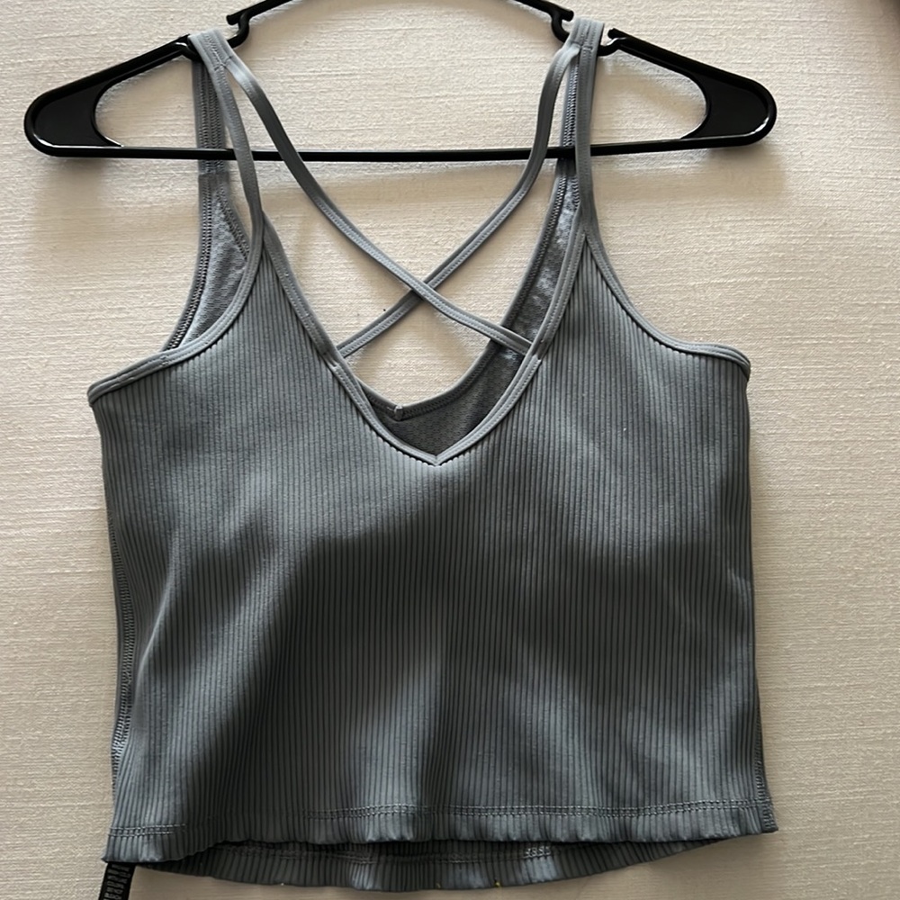 Vuori Ribbed Cropped Tank - Picture 4 of 7